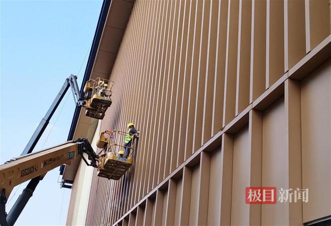 国庆施工不“打烊”中建二局建设者抢抓施工黄金期