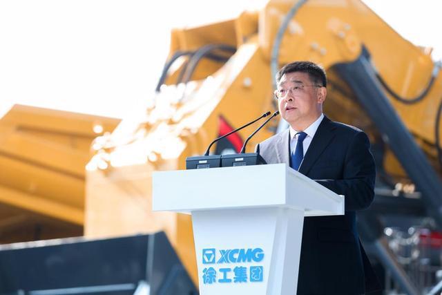 徐工集团bauma CHINA 2024惊艳亮相:展示中国工程机械的硬核实力(图5) 徐工集团bauma CHINA 2024惊艳亮相:展示中国工程机械的硬核实力(图5)