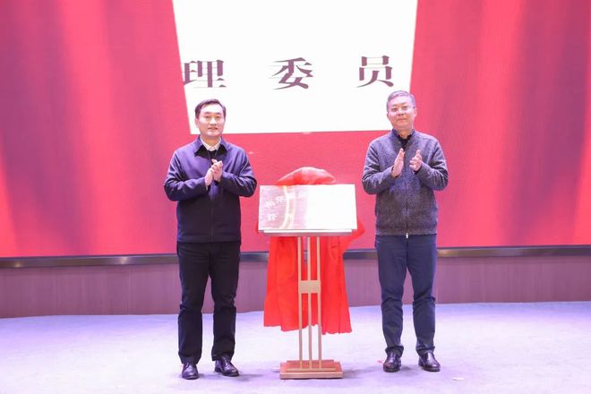 南京商业地产周报 南京出台14条举措促进服务消费高质量发展;龙江新城市广场二期加速推进……(图2) 南京商业地产周报 南京出台14条举措促进服务消费高质量发展;龙江新城市广场二期加速推进……(图2)