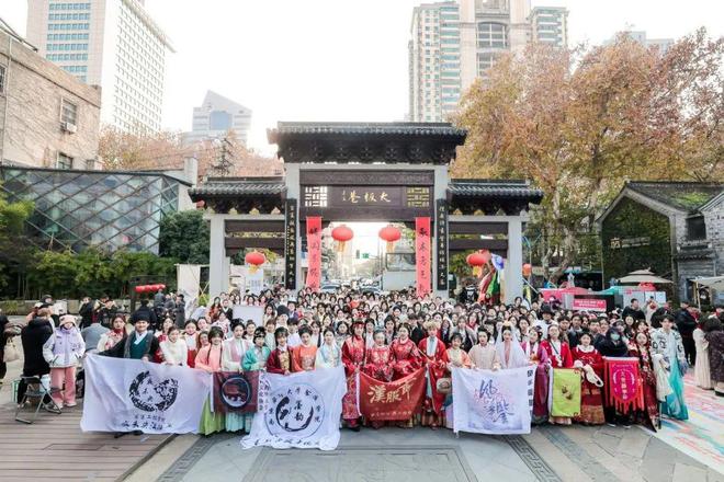 南京商业地产周报 南京出台14条举措促进服务消费高质量发展;龙江新城市广场二期加速推进……(图11) 南京商业地产周报 南京出台14条举措促进服务消费高质量发展;龙江新城市广场二期加速推进……(图11)