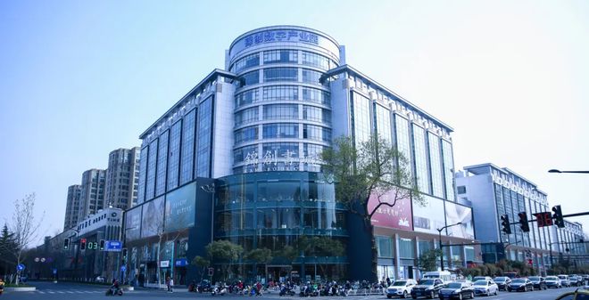 南京商业地产周报 南京出台14条举措促进服务消费高质量发展;龙江新城市广场二期加速推进……(图10) 南京商业地产周报 南京出台14条举措促进服务消费高质量发展;龙江新城市广场二期加速推进……(图10)