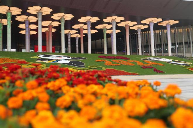 中国商联与中国商报社共同评选2024年业十大新闻(图2) 中国商联与中国商报社共同评选2024年业十大新闻(图2)