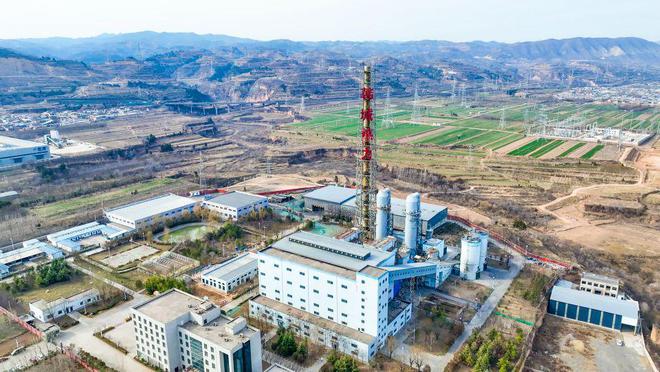满弓紧弦 奋力冲刺 中建四局全力以赴打赢“收官战”(图3)