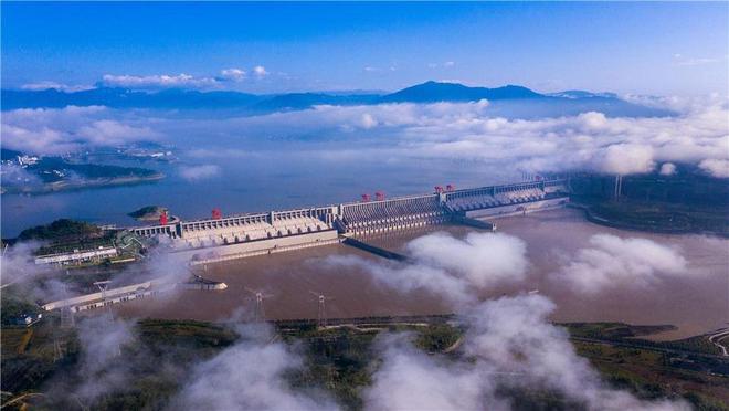 水泥寿命仅50年！国家2100亿建的三峡大坝难道很快就到年限了？(图5)