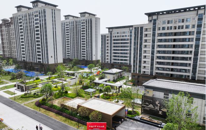 突出贡献！汉江国投及旗下四家子公司荣膺市级荣誉(图9)